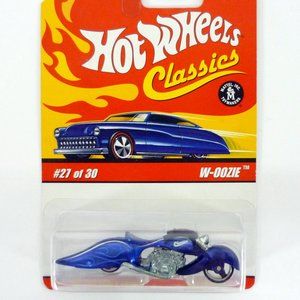 Hot Wheels W-Oozie Classics Series 2 #27 of 30 Blue Die-Cast Motorcycle 2006